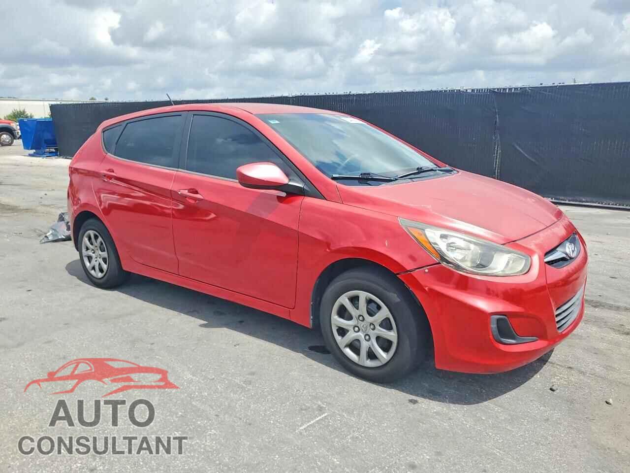 HYUNDAI ACCENT 2012 - KMHCT5AEXCU005565