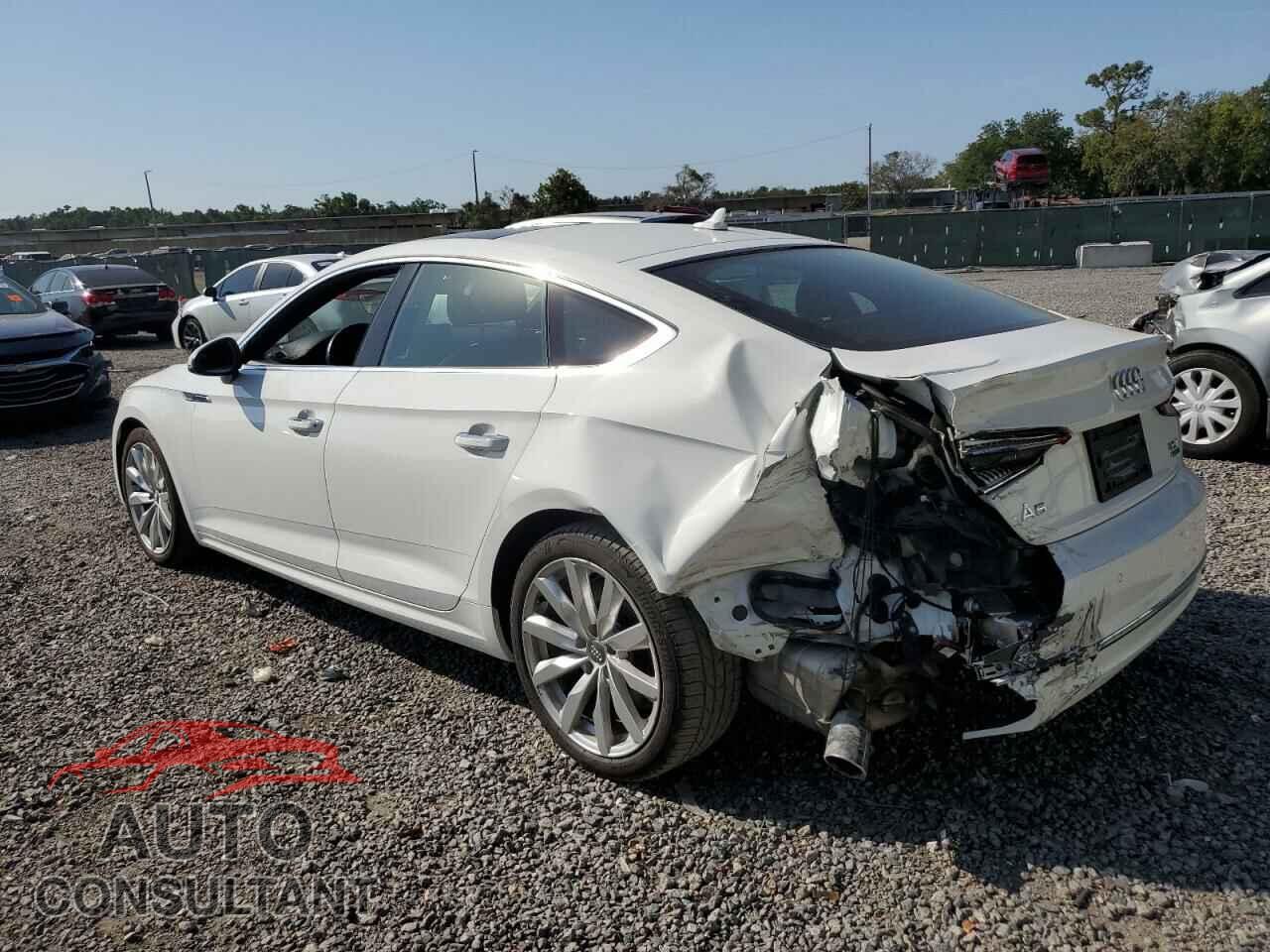 AUDI A5 2018 - WAUBNCF55JA010465