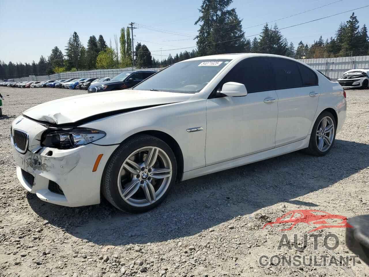BMW 5 SERIES 2012 - WBAFR7C54CC813745