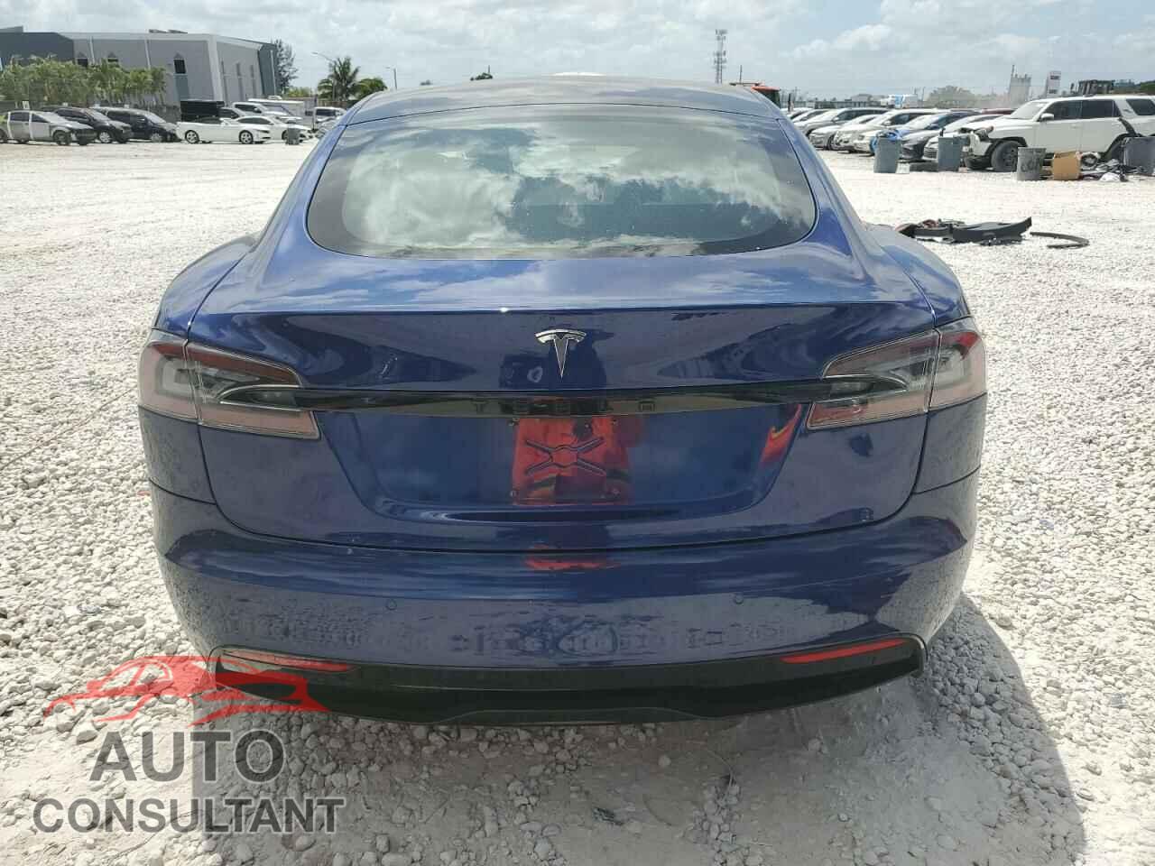 TESLA MODEL S 2021 - 5YJSA1E50MF452893