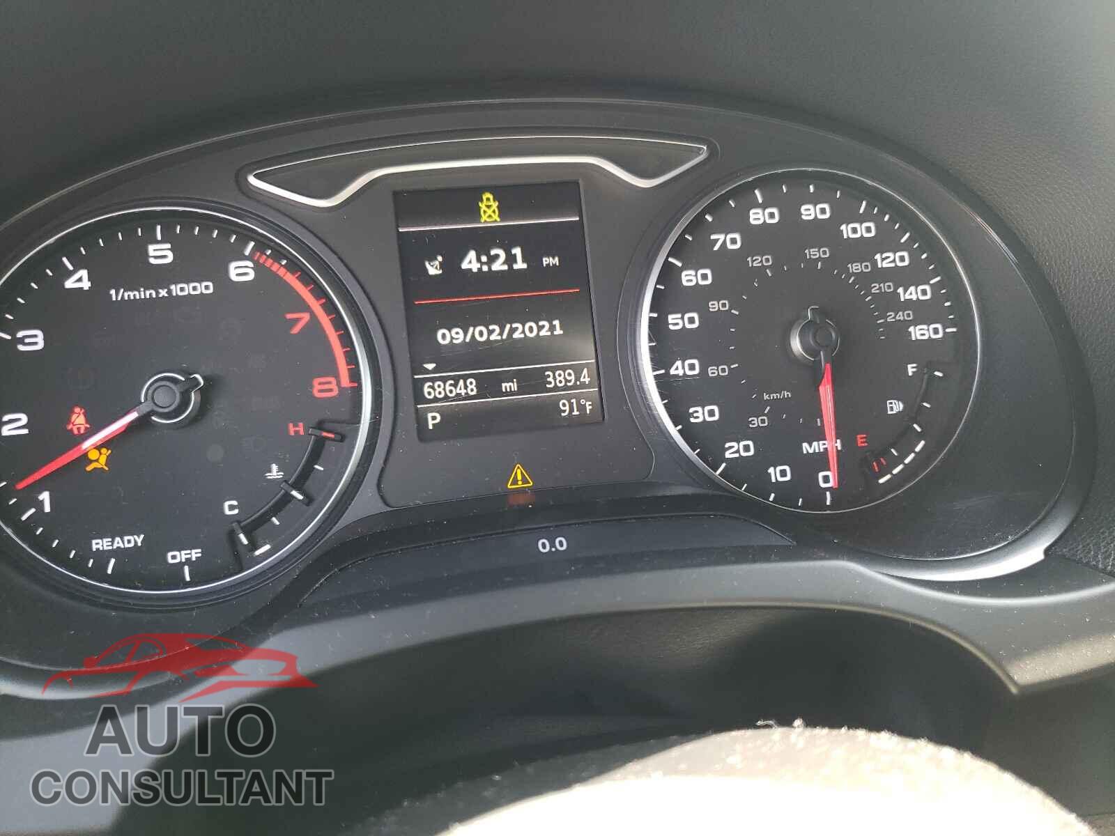 AUDI A3 2016 - WAUA7GFF5G1027183