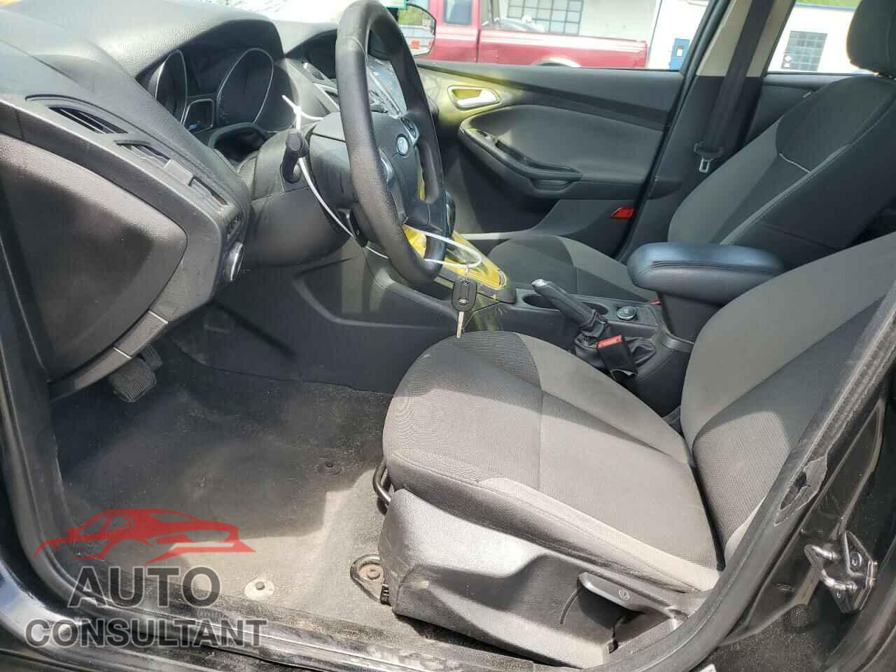 FORD FOCUS 2014 - 1FADP3K25EL324568