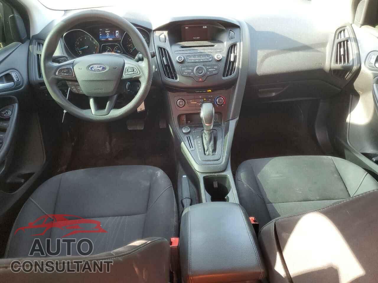 FORD FOCUS 2017 - 1FADP3K22HL331336