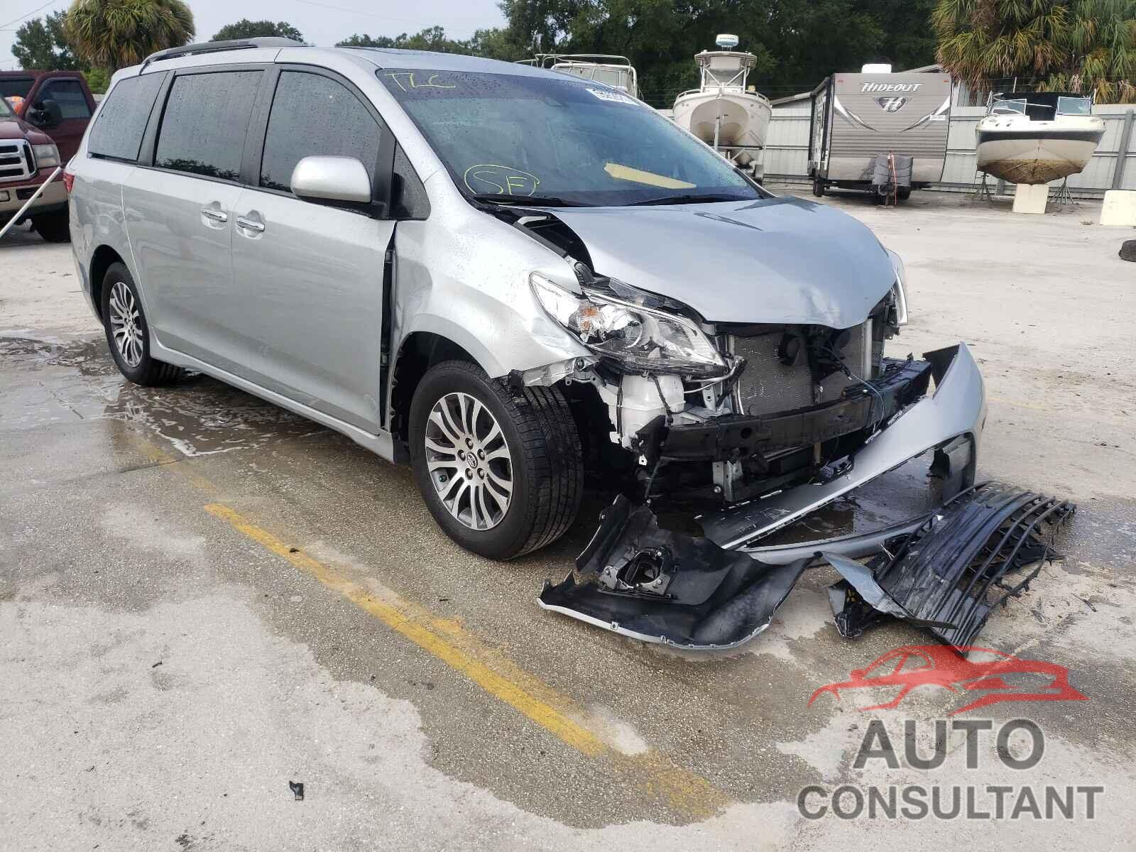 TOYOTA SIENNA 2019 - 5TDYZ3DCXKS988192