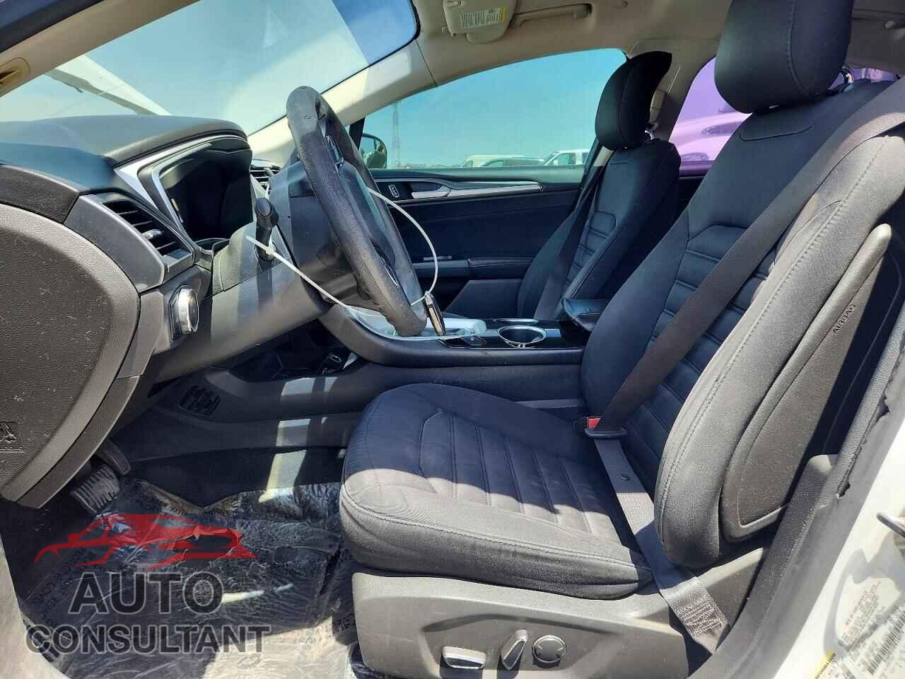 FORD FUSION 2013 - 3FA6P0LU4DR348979
