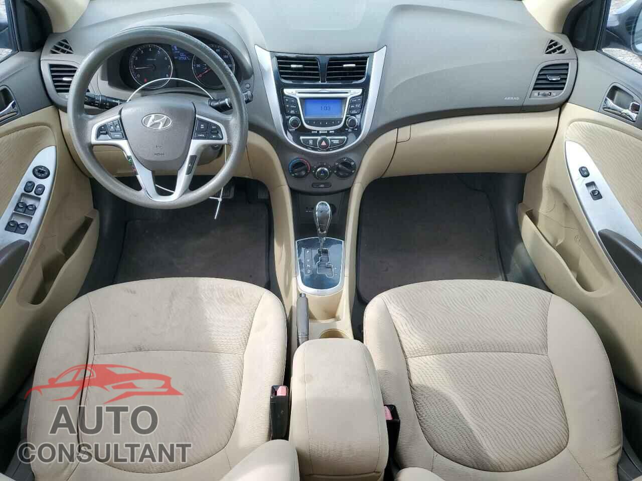 HYUNDAI ACCENT 2013 - KMHCU4AE2DU295048