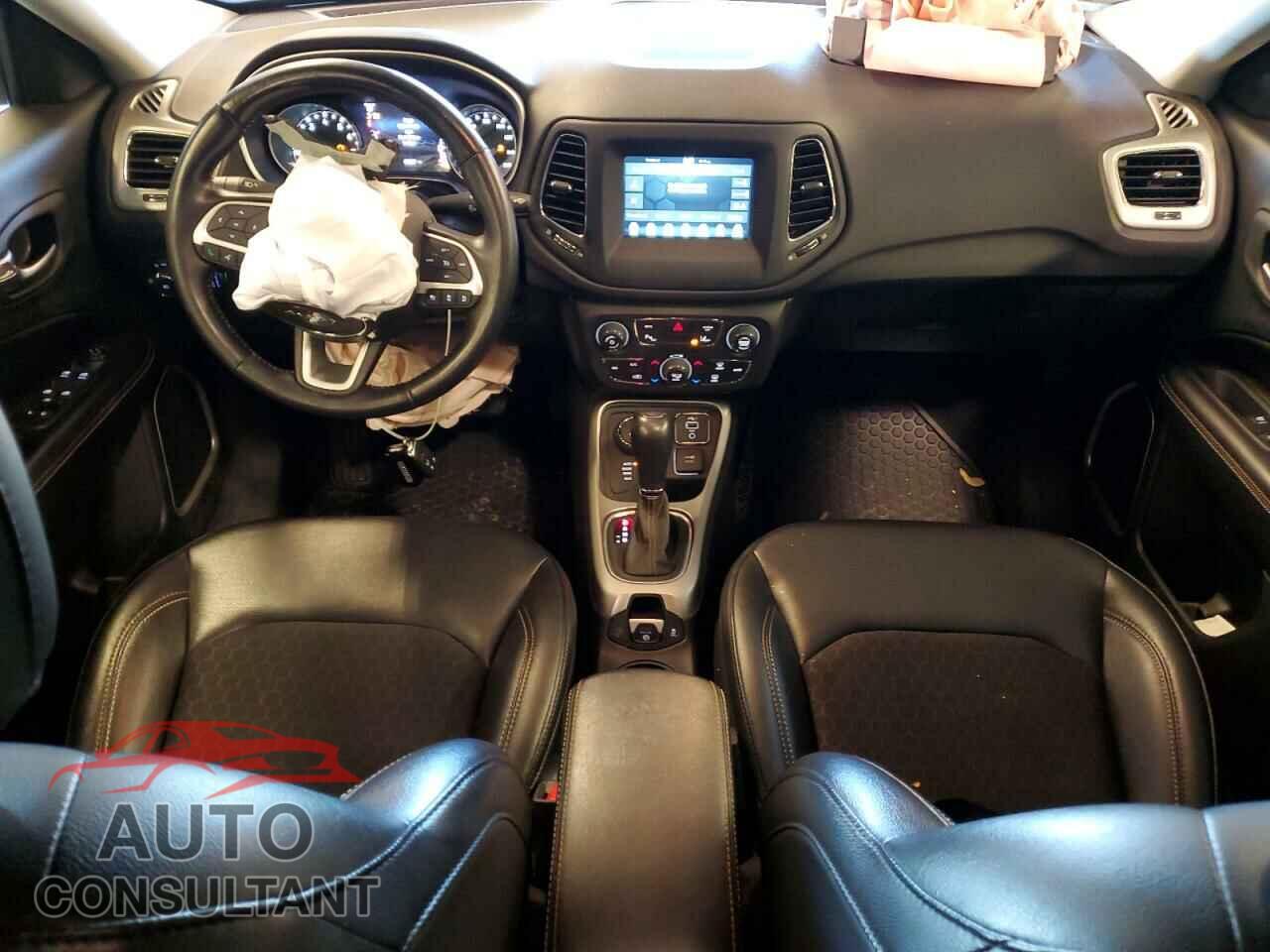 JEEP COMPASS 2020 - 3C4NJDBB5LT217978