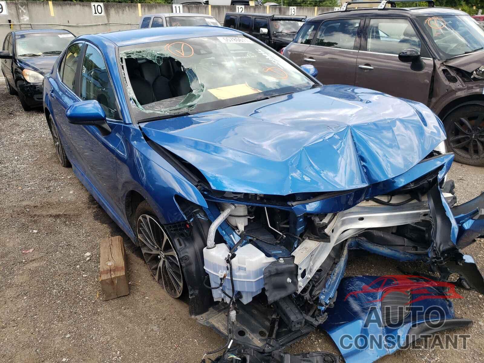 TOYOTA CAMRY 2020 - 4T1G11AK2LU343841