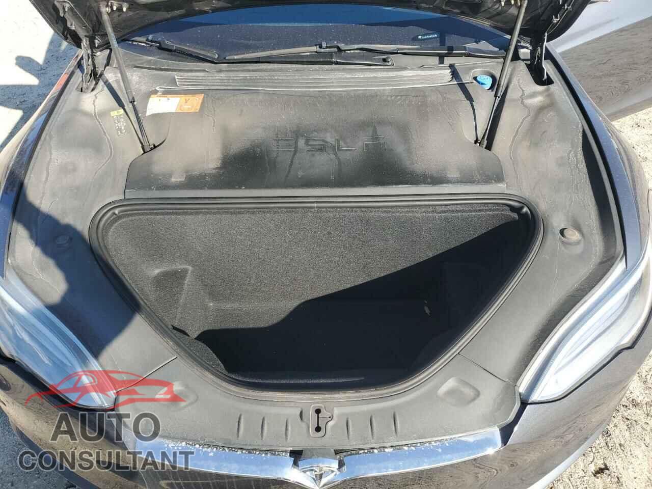 TESLA MODEL S 2017 - 5YJSA1E14HF218159