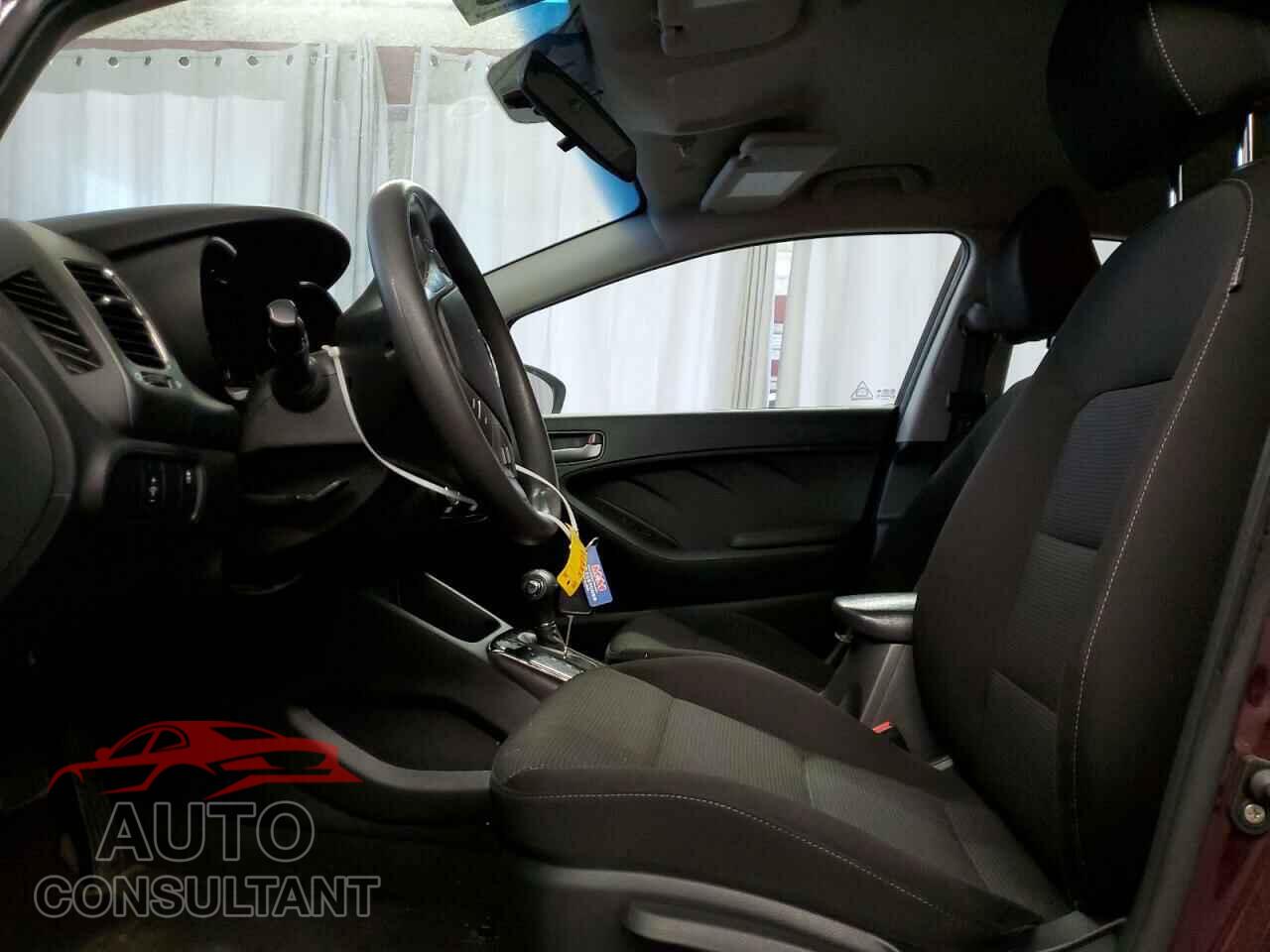 KIA FORTE 2017 - 3KPFK4A79HE125573