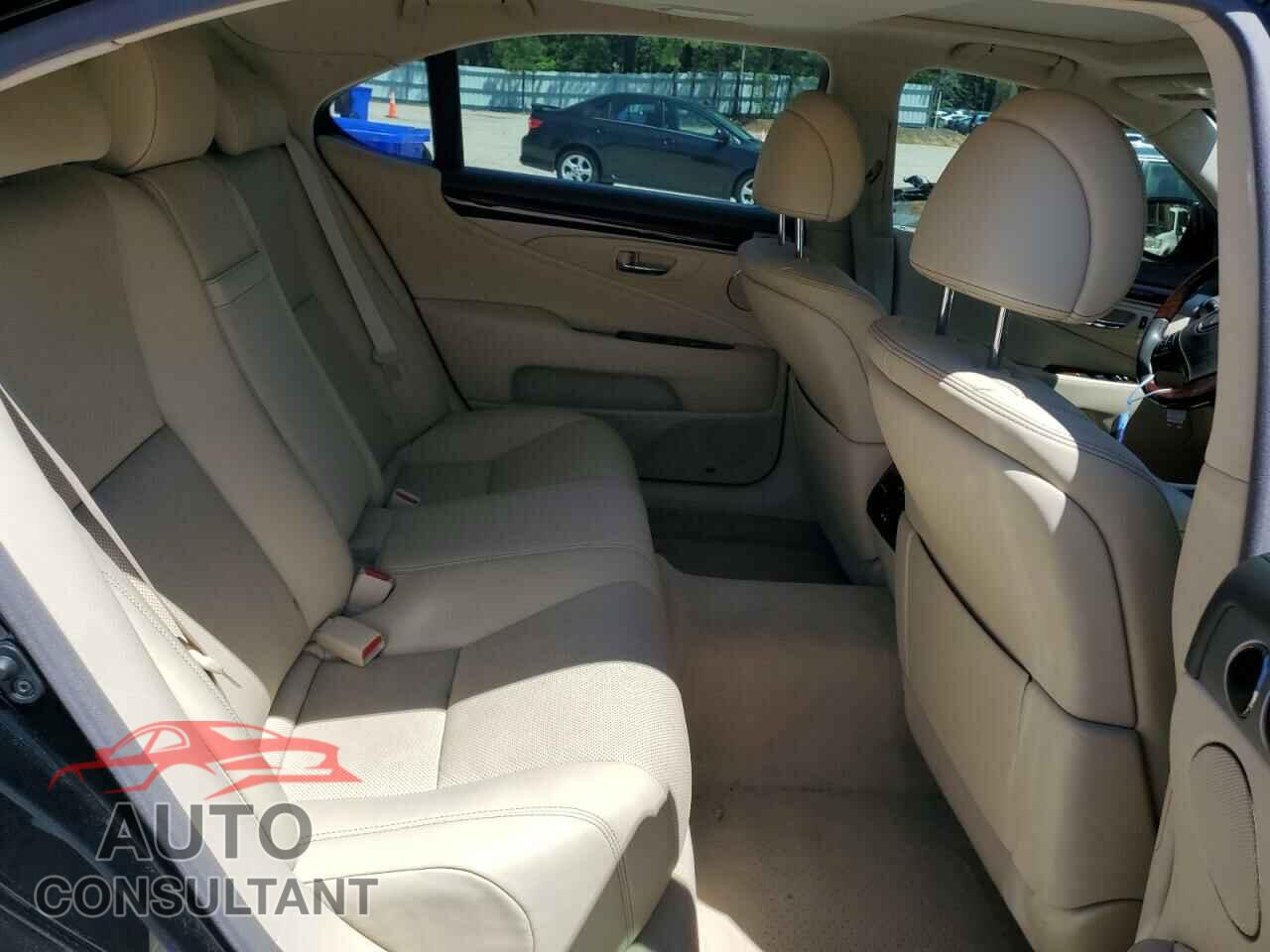 LEXUS LS460 2016 - JTHGL5EF5G5056866