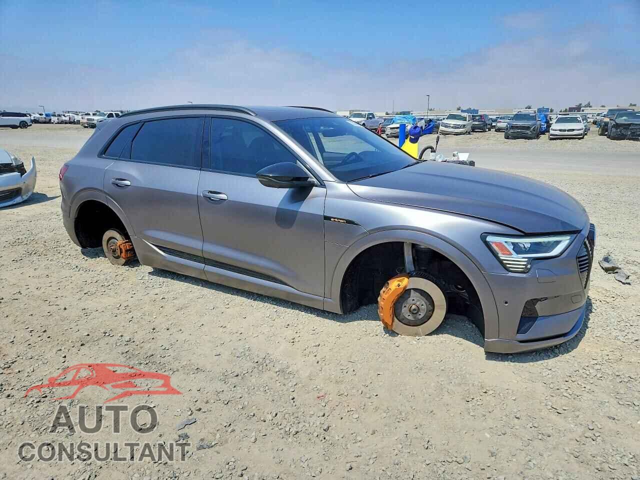 AUDI E-TRON 2021 - WA1AAAGE6MB024641