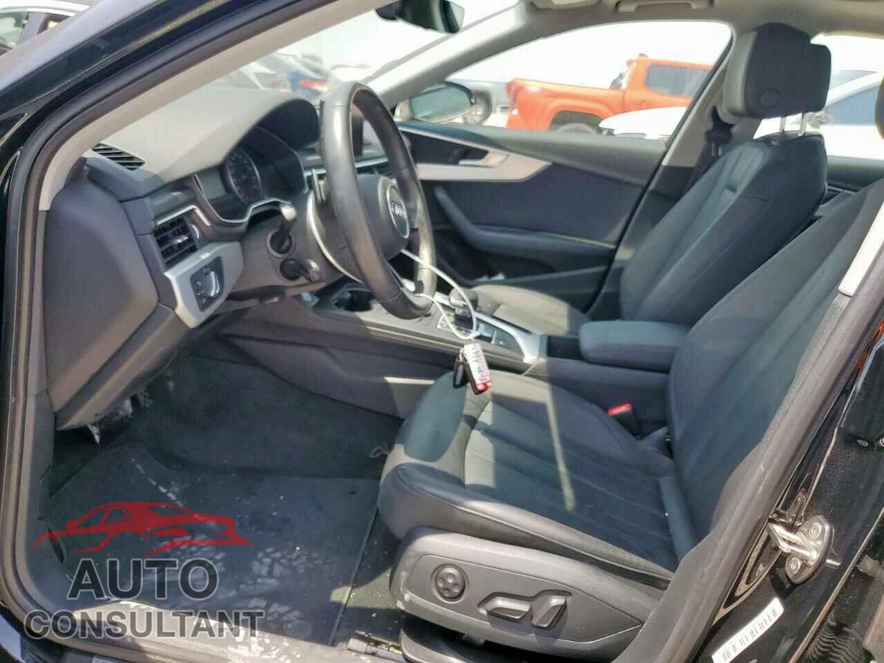 AUDI A4 2017 - WAUGMAF45HN031906