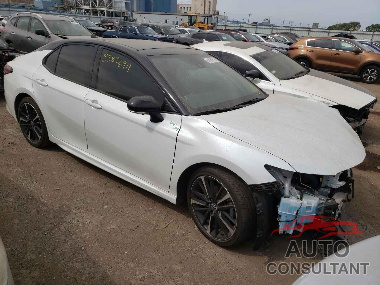TOYOTA CAMRY 2020 - 4T1KZ1AK7LU045336
