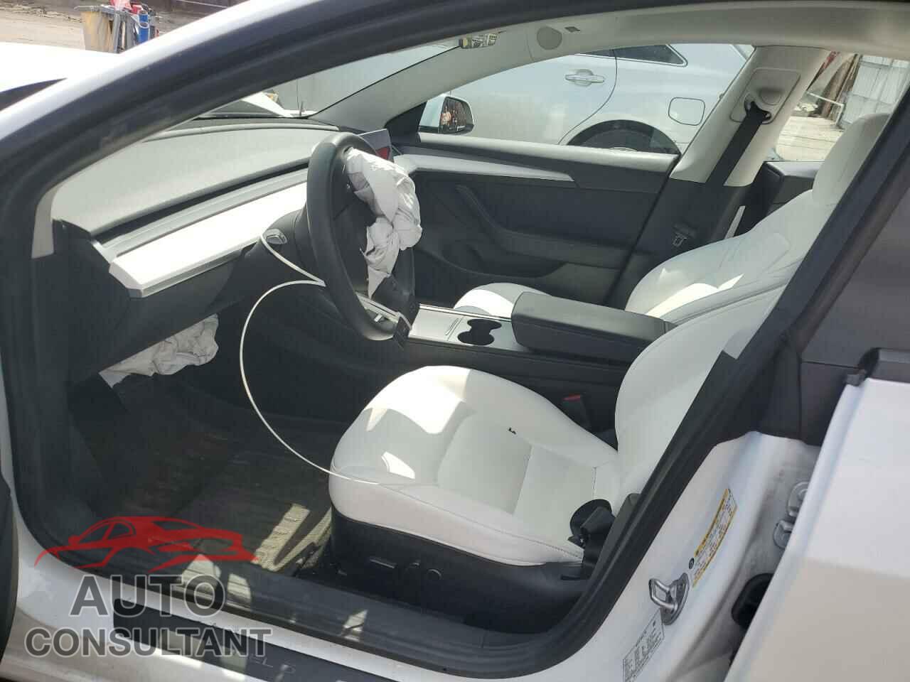 TESLA MODEL 3 2022 - 5YJ3E1EA9NF147626