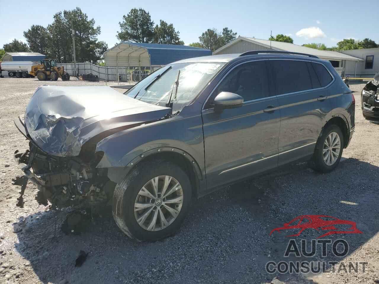VOLKSWAGEN TIGUAN 2018 - 3VV3B7AX8JM040113
