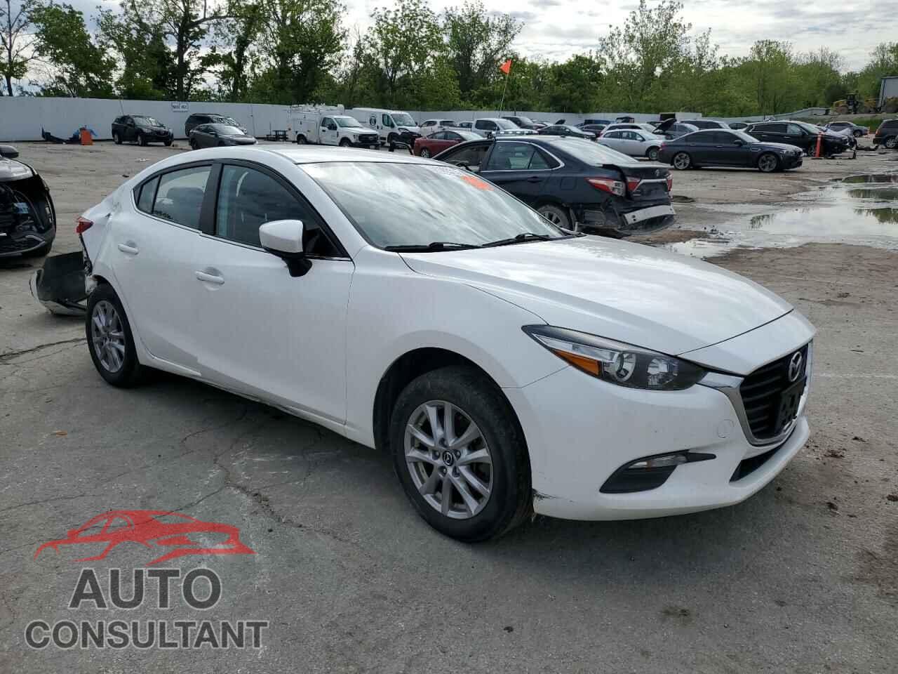 MAZDA 3 2017 - 3MZBN1U71HM120693