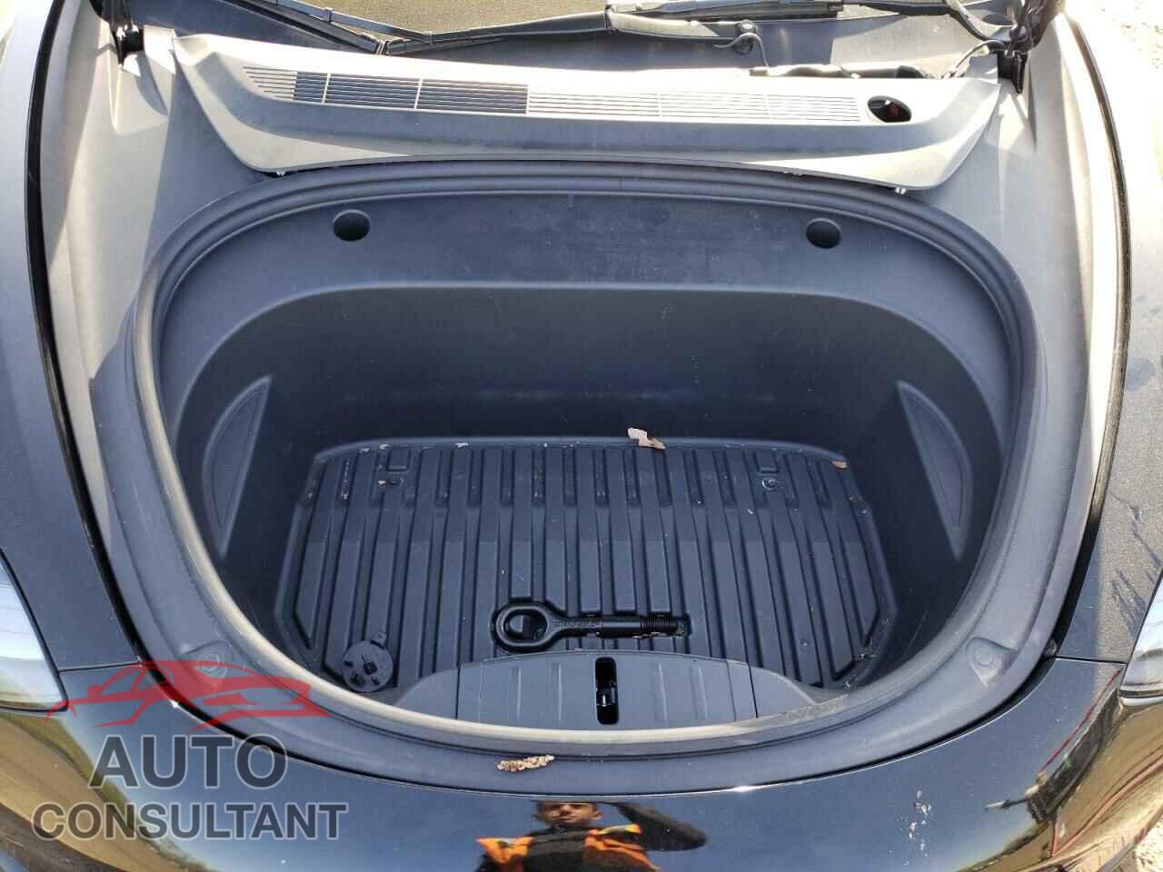 TESLA MODEL 3 2023 - 5YJ3E1EC1PF577798