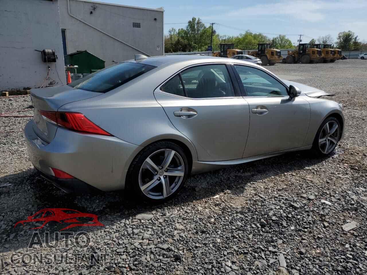 LEXUS IS 2018 - JTHC81D27J5030249
