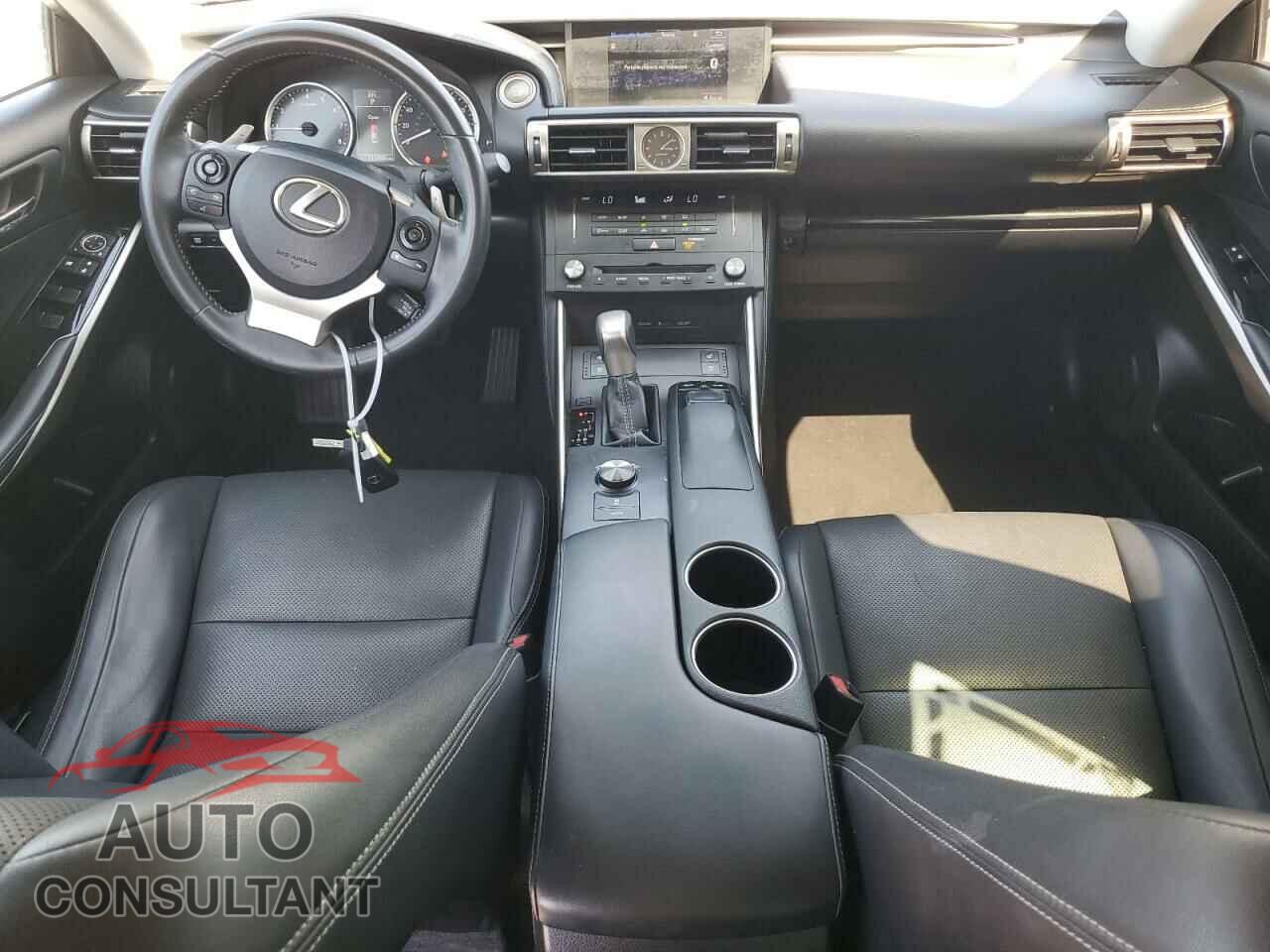 LEXUS IS 2015 - JTHBF1D24F5043663