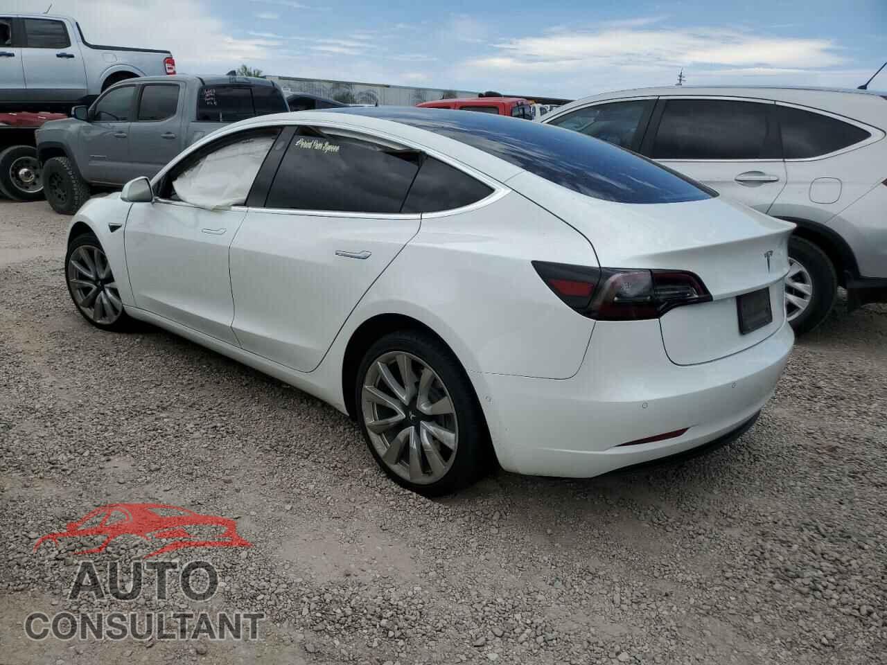 TESLA MODEL 3 2019 - 5YJ3E1EA1KF332894