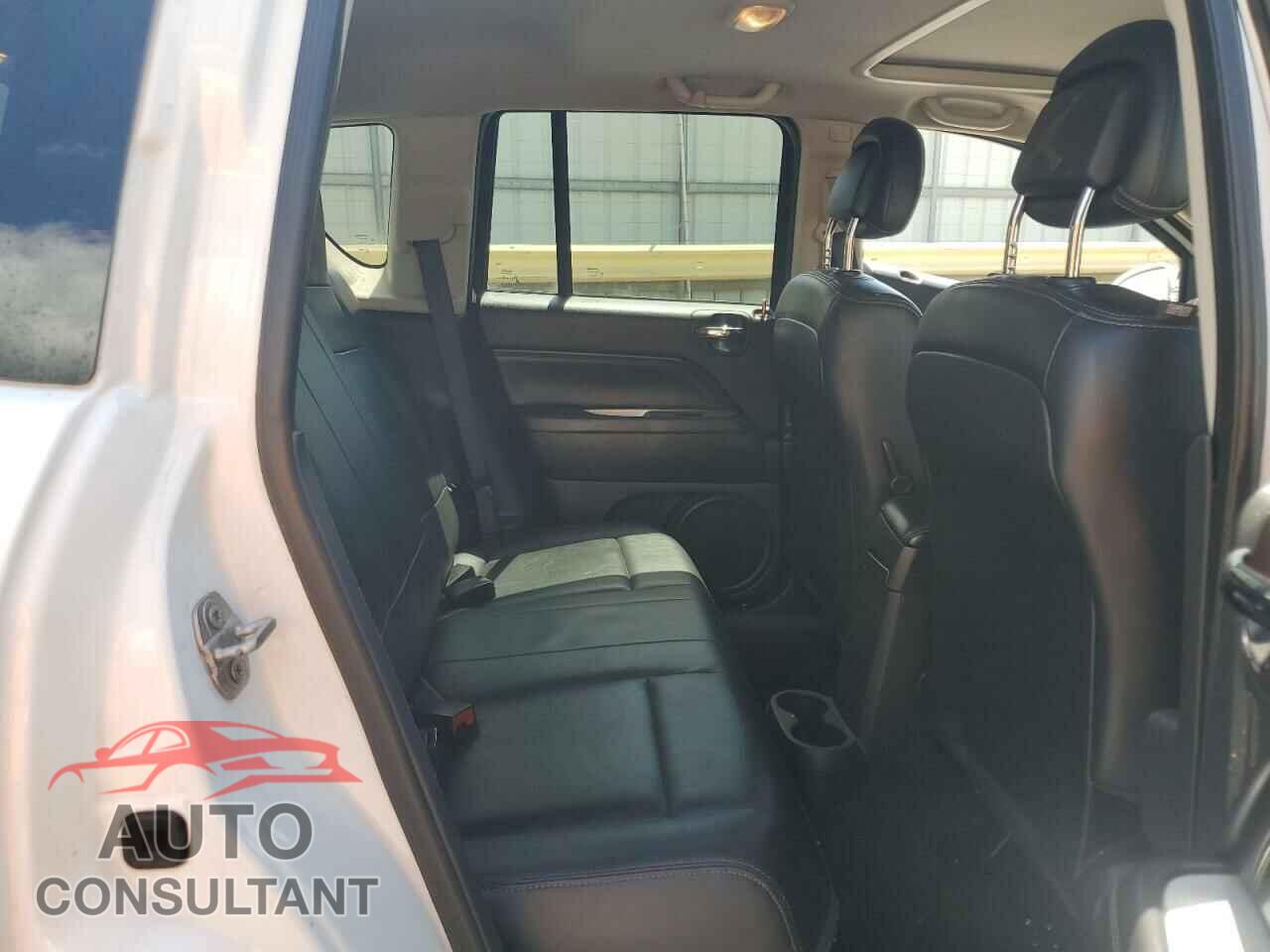 JEEP COMPASS 2016 - 1C4NJDEB4GD768863