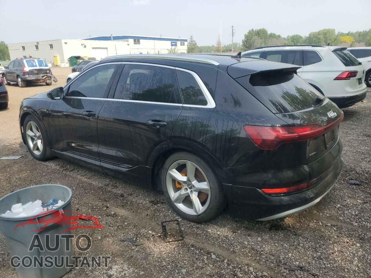 AUDI E-TRON 2019 - WA1VAAGE8KB008858