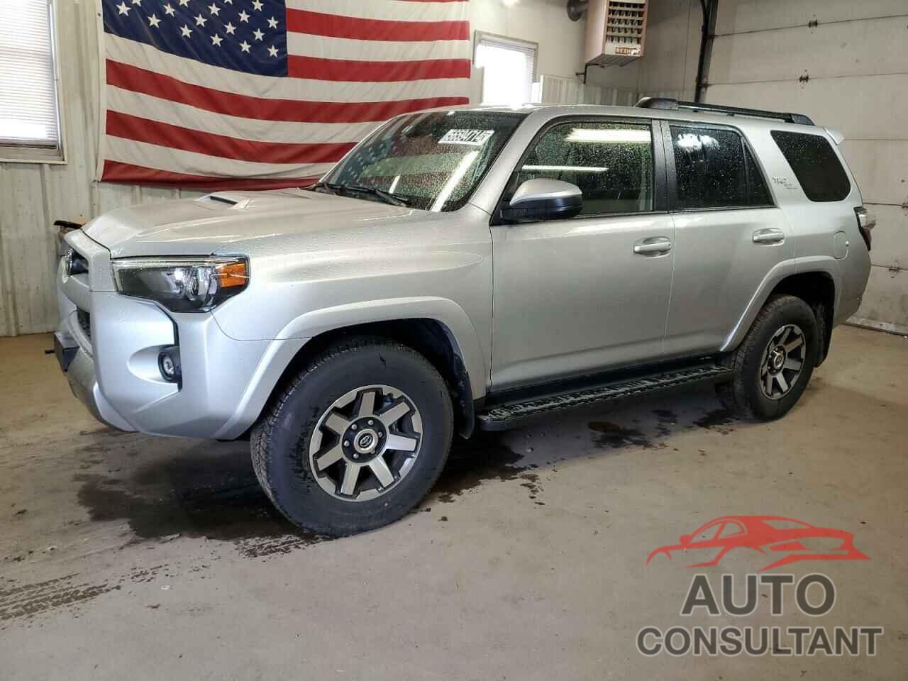 TOYOTA 4RUNNER 2024 - JTEPU5JRXR6259114