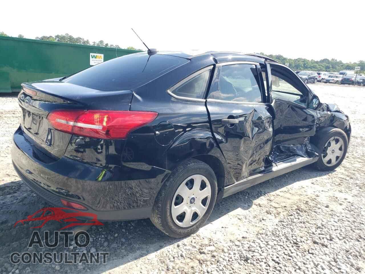 FORD FOCUS 2018 - 1FADP3E24JL201155