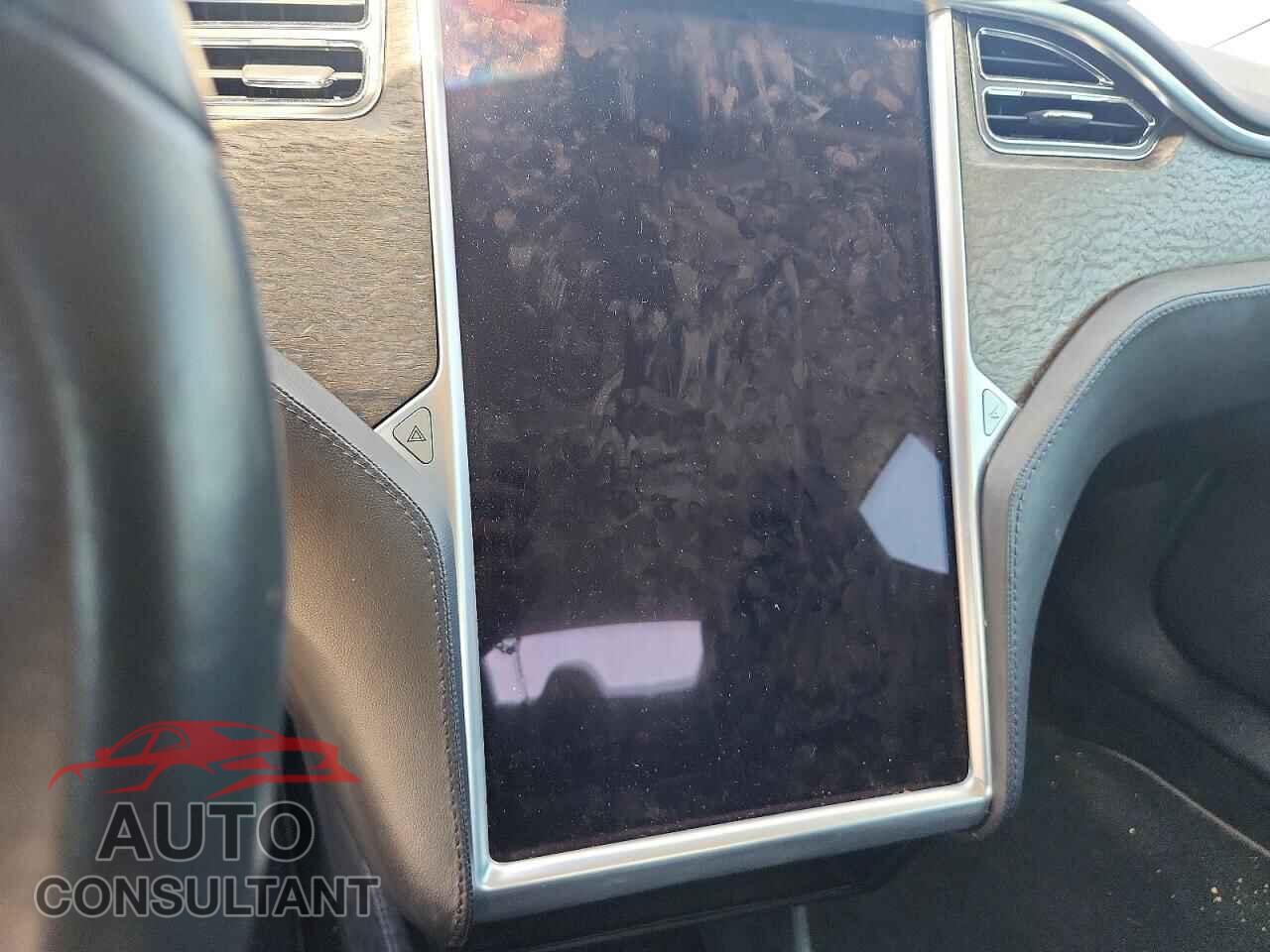 TESLA MODEL S 2013 - 5YJSA1DNXDFP05607