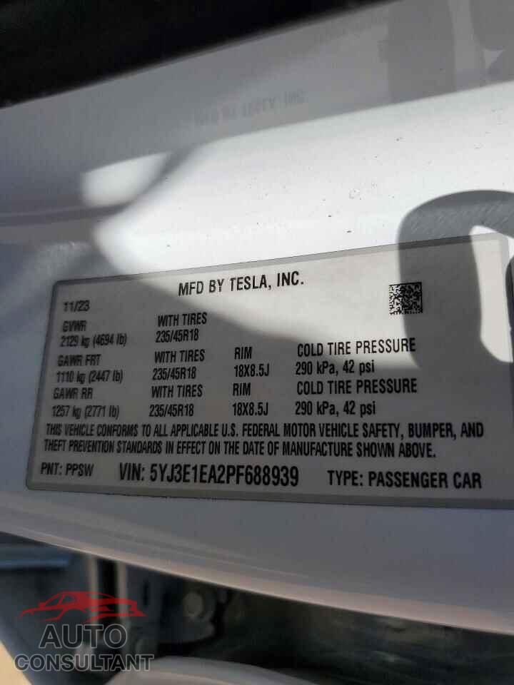 TESLA MODEL 3 2023 - 5YJ3E1EA2PF688939