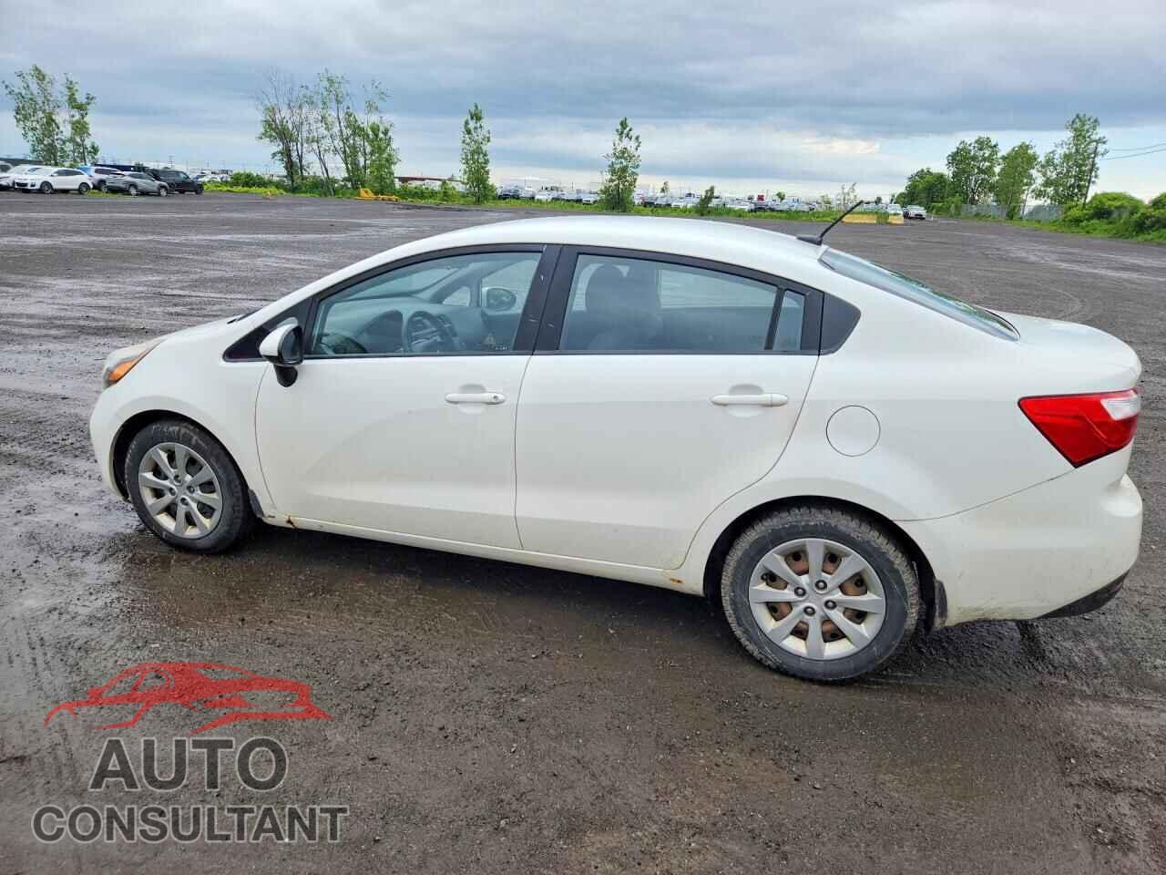 KIA RIO 2014 - KNADM4A36E6382798