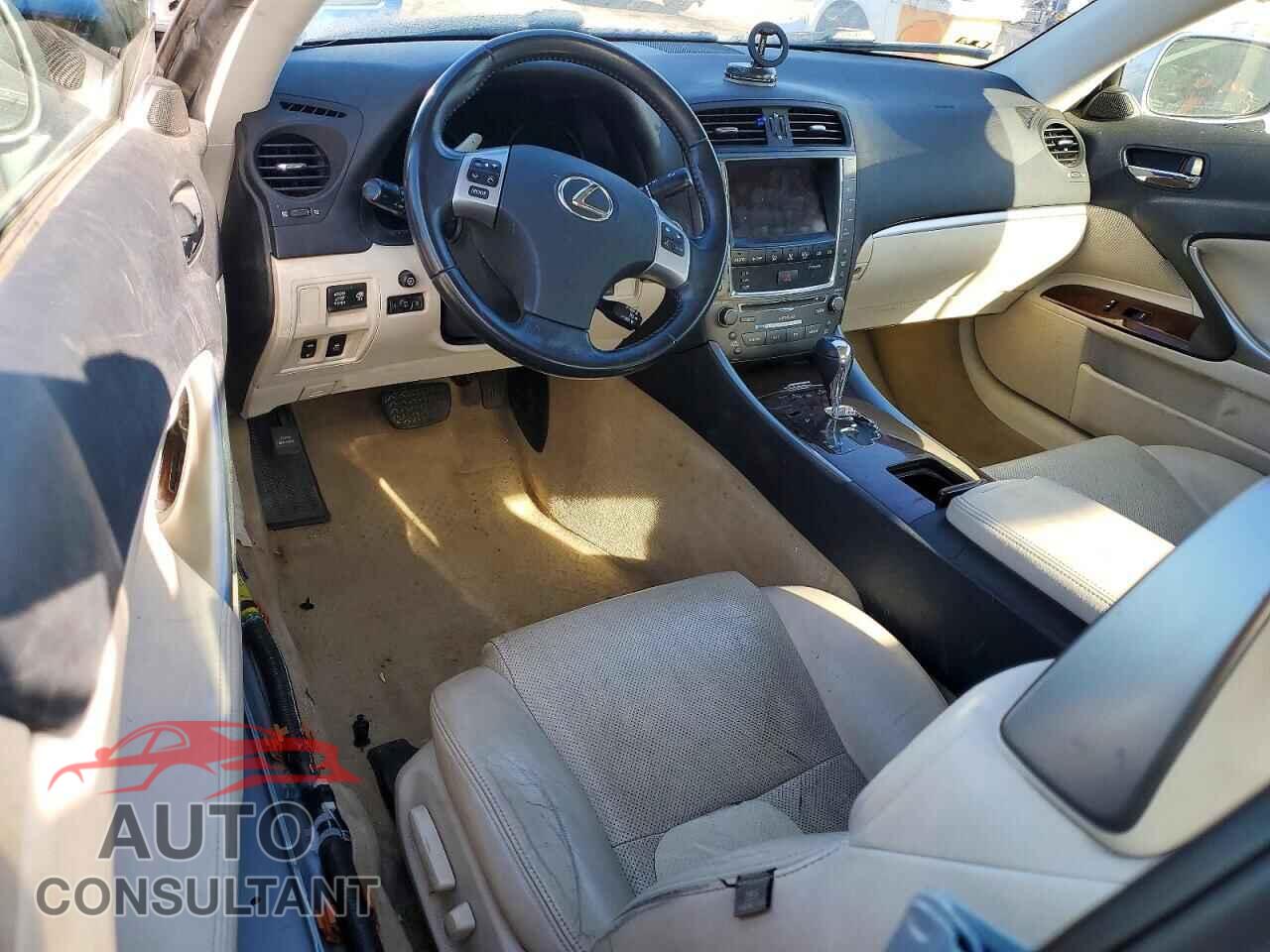 LEXUS IS 2012 - JTHFF2C22C2521780
