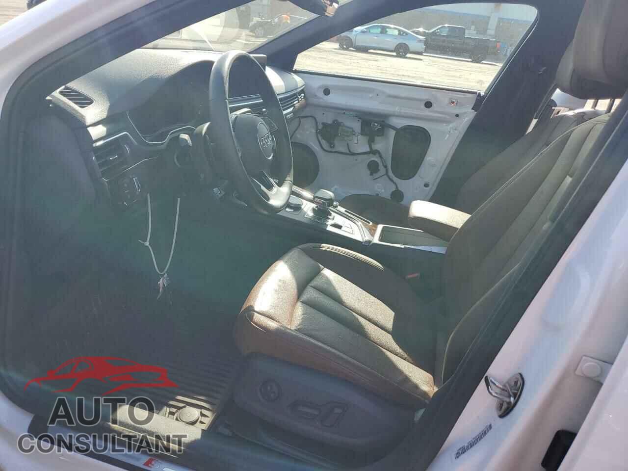 AUDI A4 2017 - WAUDNAF42HN055855