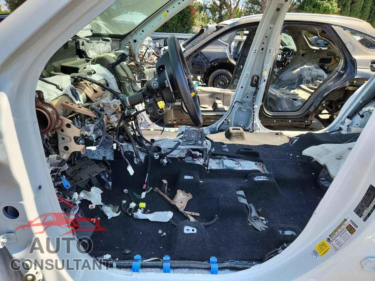 LEXUS UNKNOWN 2026 - 5TDAAAA68TS020685