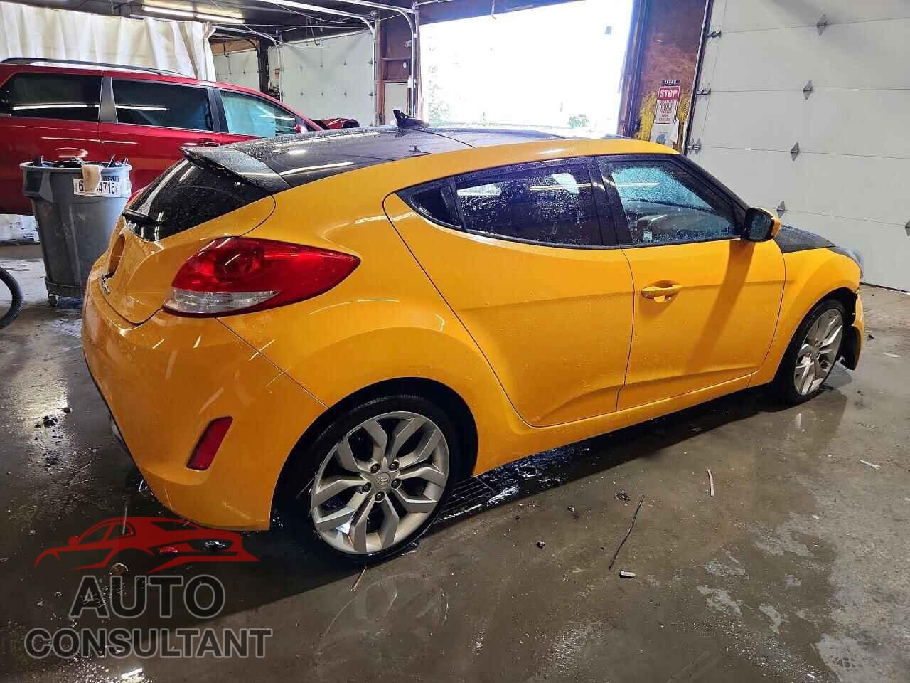 HYUNDAI VELOSTER 2012 - KMHTC6AD2CU078667