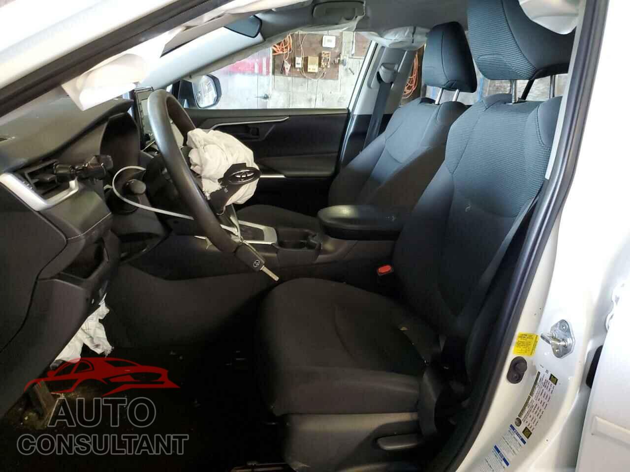 TOYOTA RAV4 2021 - 2T3F1RFV6MC192963