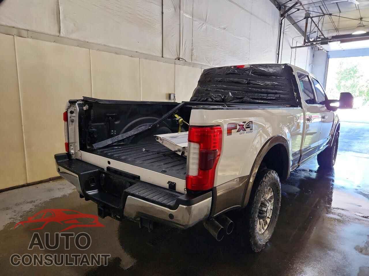FORD F350 2017 - 1FT8W3BT9HEF14843
