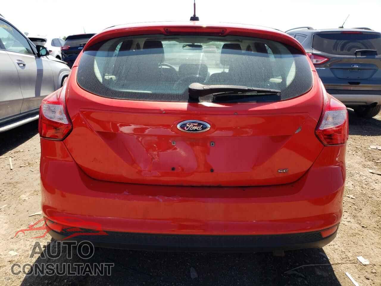 FORD FOCUS 2012 - 1FAHP3K26CL361014