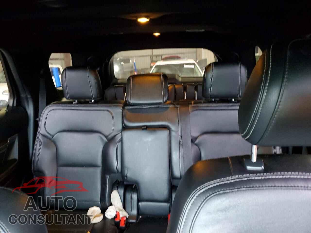 FORD EXPLORER 2017 - 1FM5K8F86HGC68111