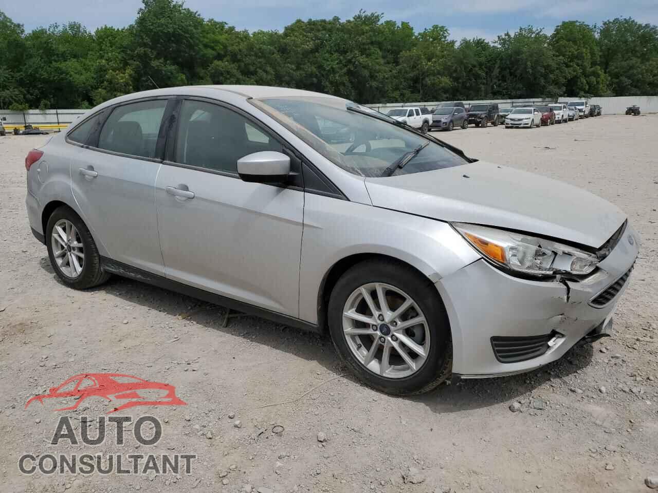 FORD FOCUS 2018 - 1FADP3FE2JL302719