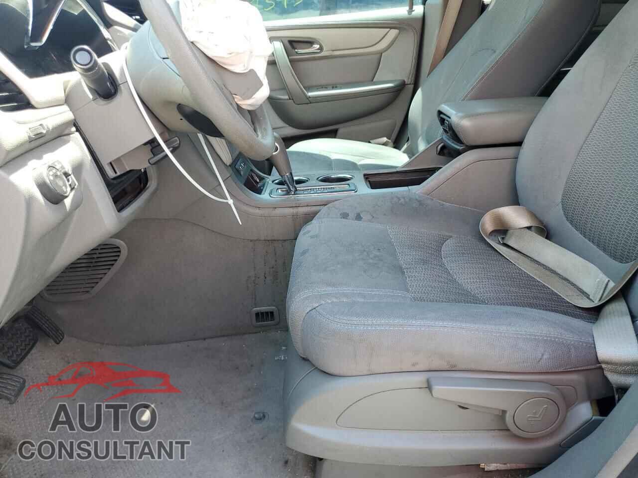 CHEVROLET TRAVERSE 2014 - 1GNKRFED1EJ196634