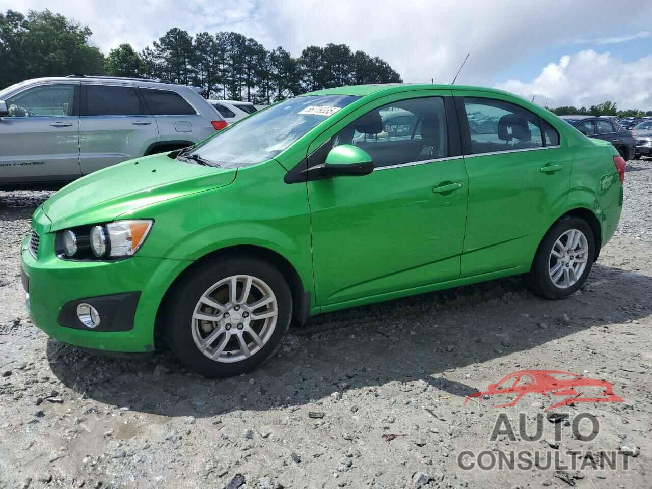 CHEVROLET SONIC 2015 - 1G1JC5SH2F4145840