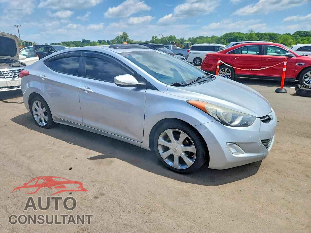 HYUNDAI ELANTRA 2012 - 5NPDH4AE4CH122847