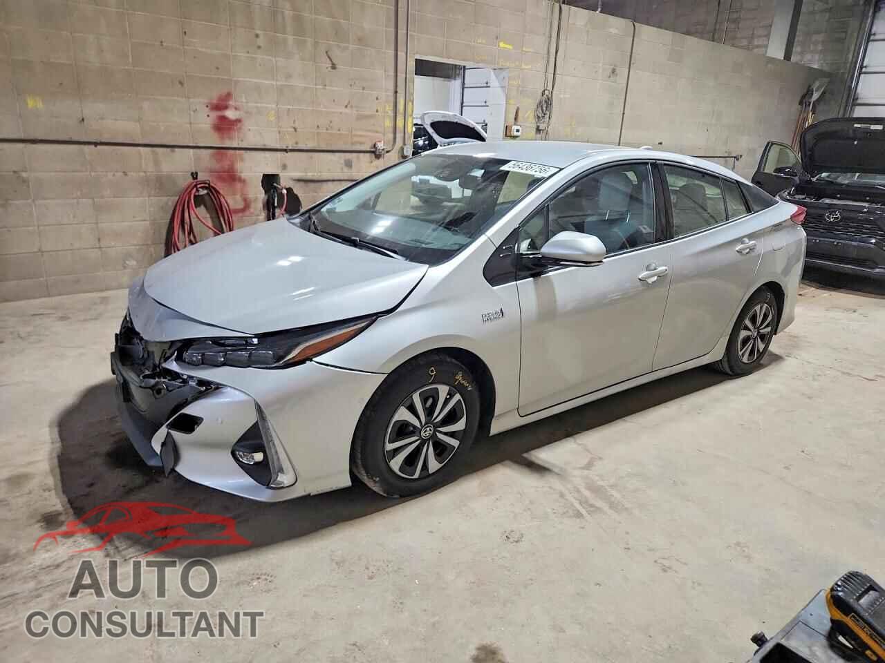 TOYOTA PRIUS 2017 - JTDKARFP2H3043621