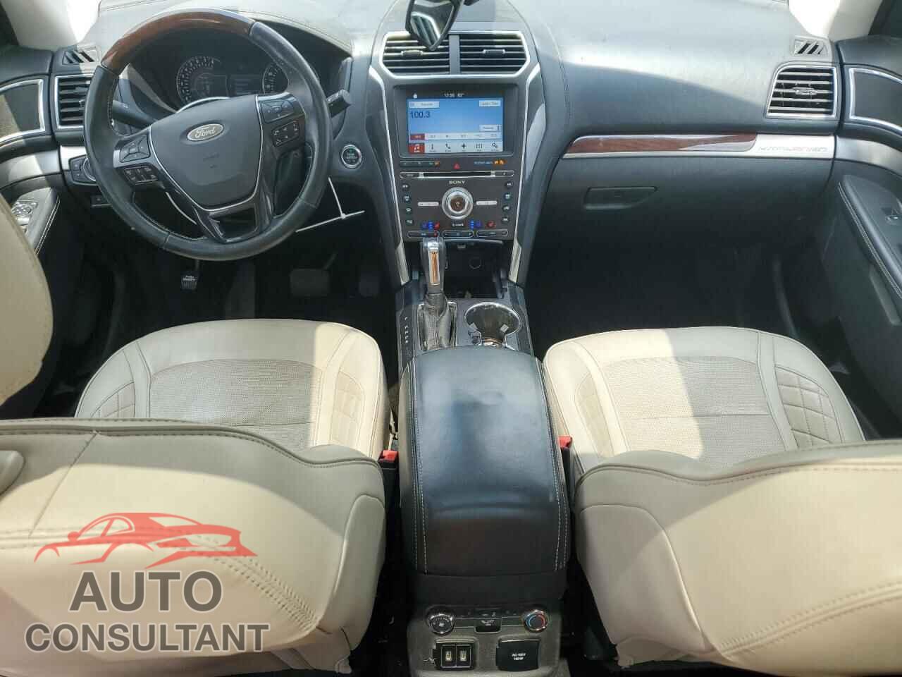 FORD EXPLORER 2017 - 1FM5K8HTXHGD17876
