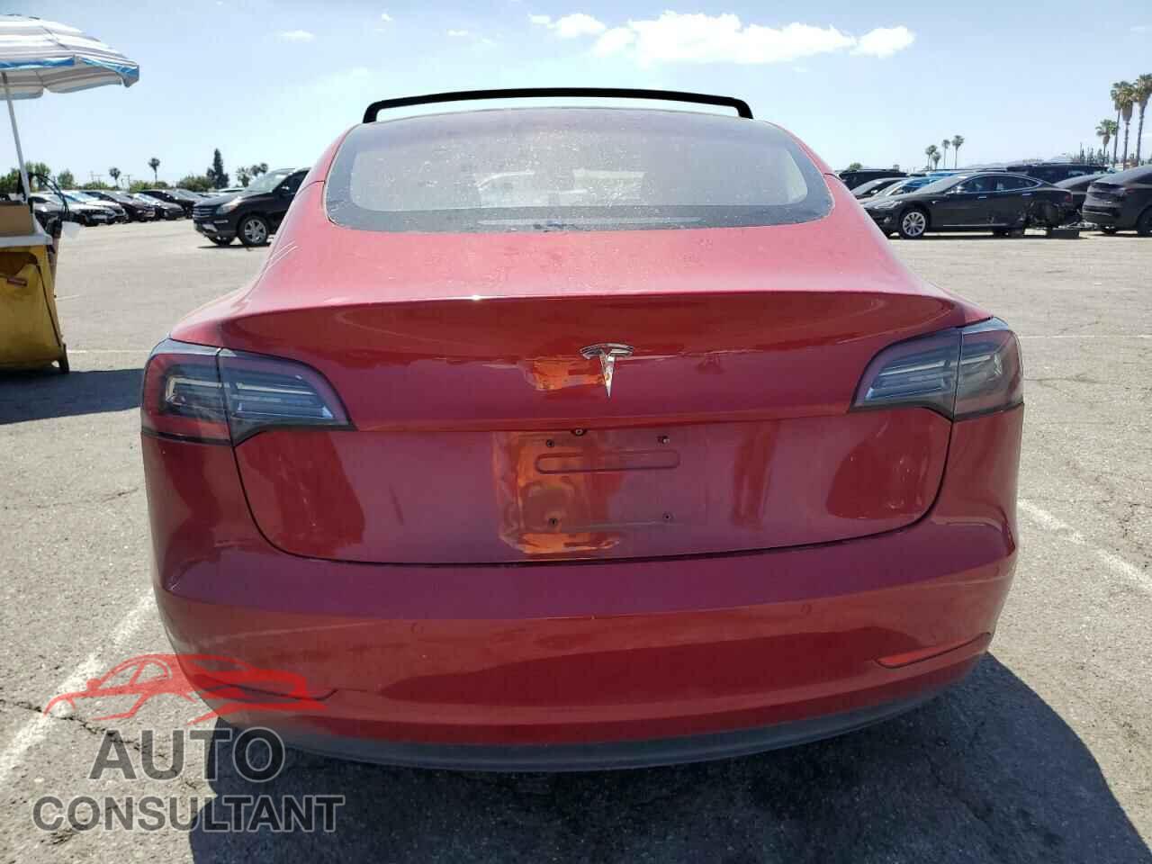 TESLA MODEL 3 2018 - 5YJ3E1EA3JF009798