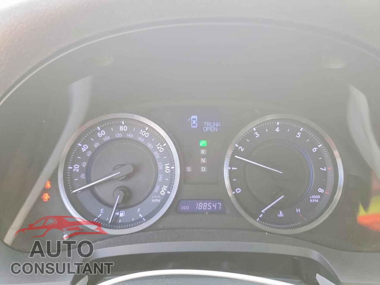 LEXUS IS 2011 - JTHBF5C23B5143112
