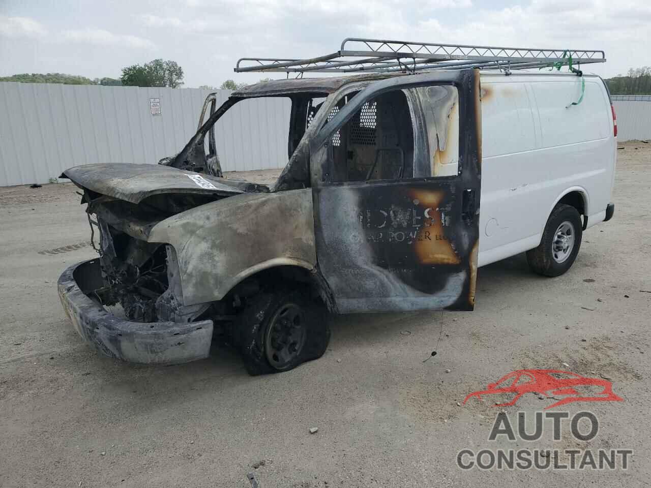 CHEVROLET EXPRESS 2017 - 1GCWGAFF6H1104635
