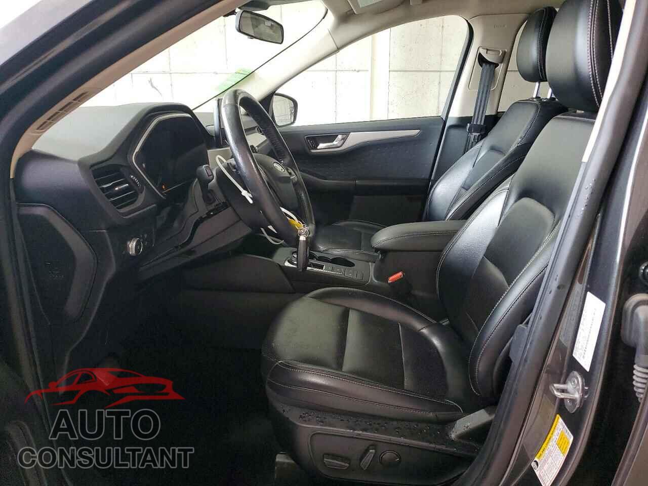 FORD ESCAPE 2020 - 1FMCU9H91LUA10845